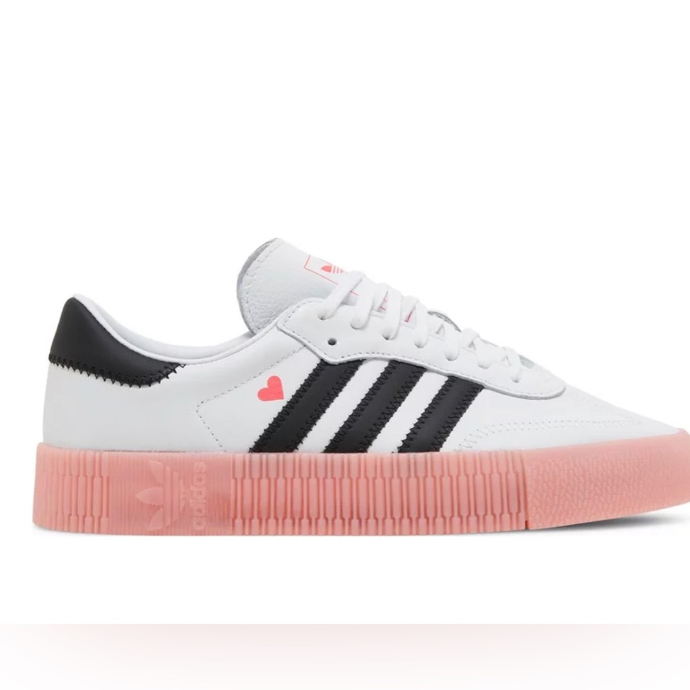 Women's Pink Samba Rose Sneakers With Heart Detail